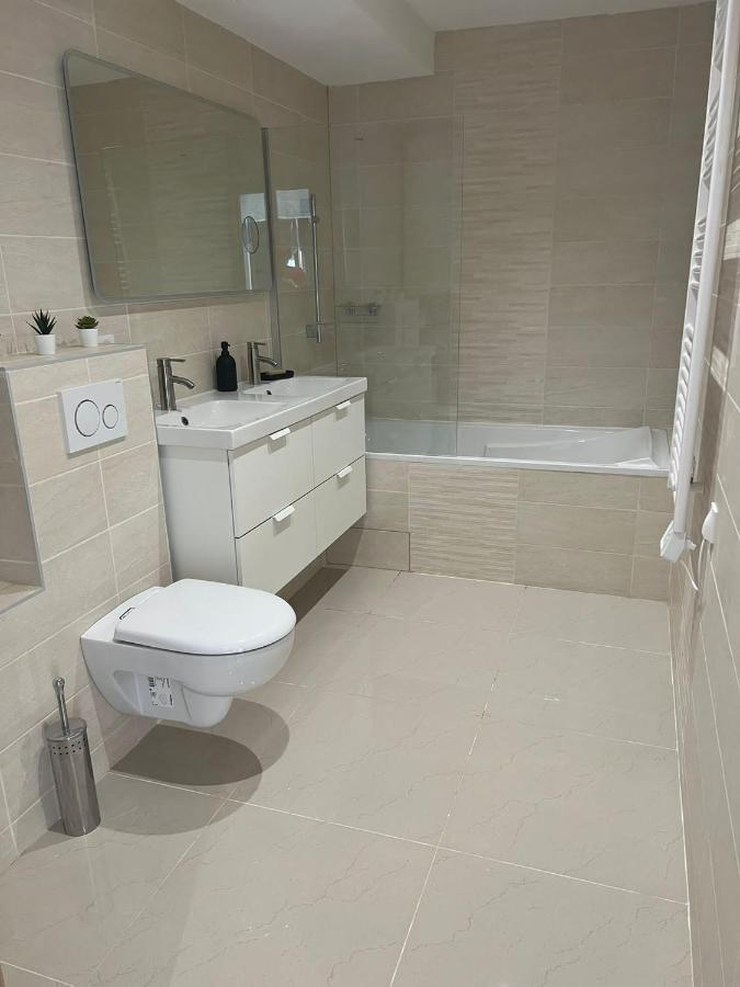 App 1 Mulhouse Centre , 6 Personnes Apartment Exterior foto